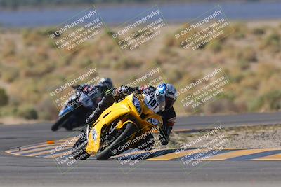 media/Oct-08-2023-CVMA (Sun) [[dbfe88ae3c]]/Race 2 Supersport Middleweight (Shootout)/